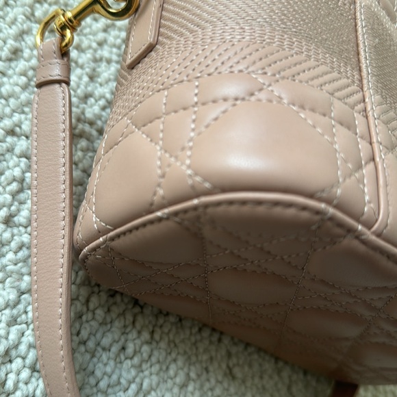 Dior authentic bag - Picture 5 of 16